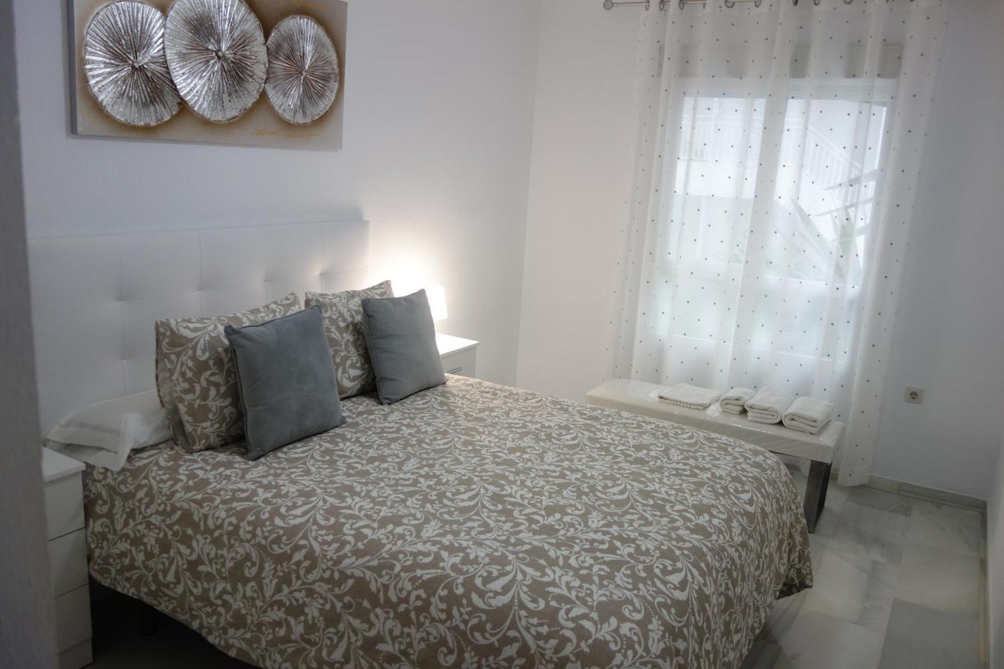 Apartamento Playa Velilla Park II 阿尔姆尼卡 外观 照片