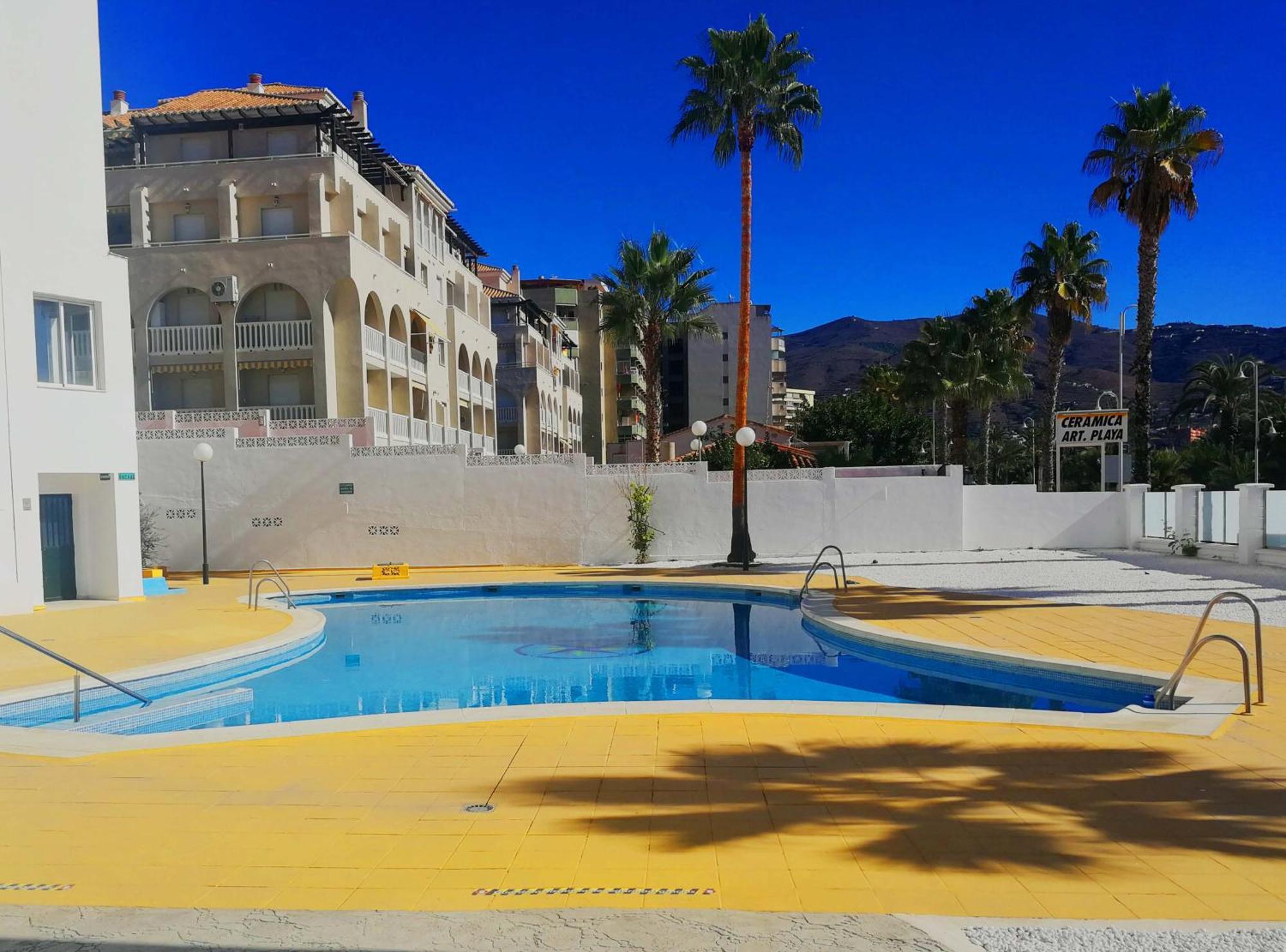Apartamento Playa Velilla Park II 阿尔姆尼卡 外观 照片